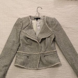 WhiteHouseBlackMarket Cropped Jacket Size 2 NWT
